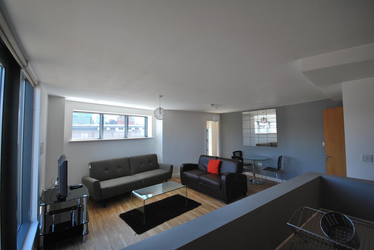 Atana Apartments Manchester Esterno foto
