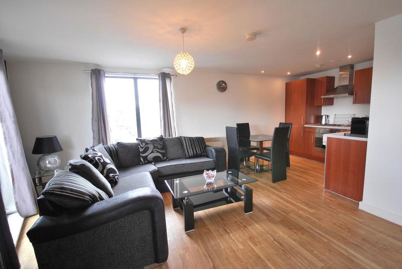 Atana Apartments Manchester Esterno foto